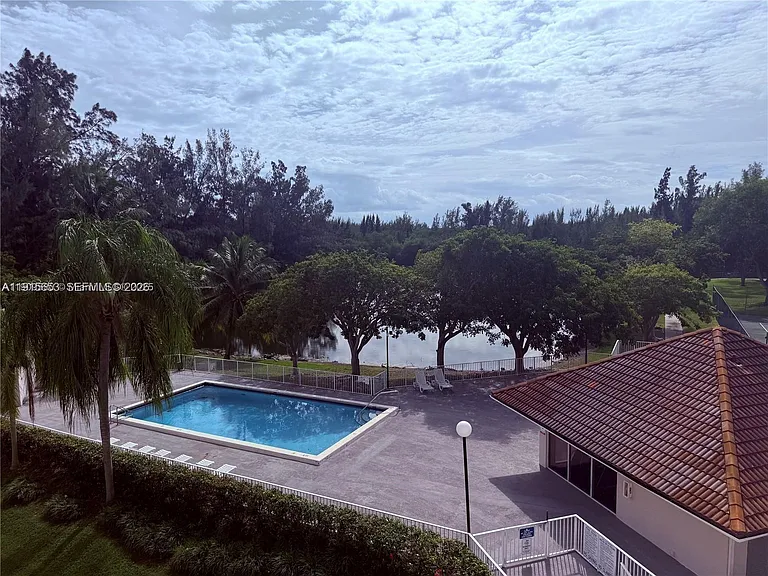 8240 SW 210th St #201 — Photo 12