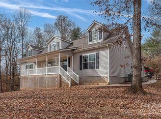 236 Pole Miller Ext, Brevard, NC 28712
