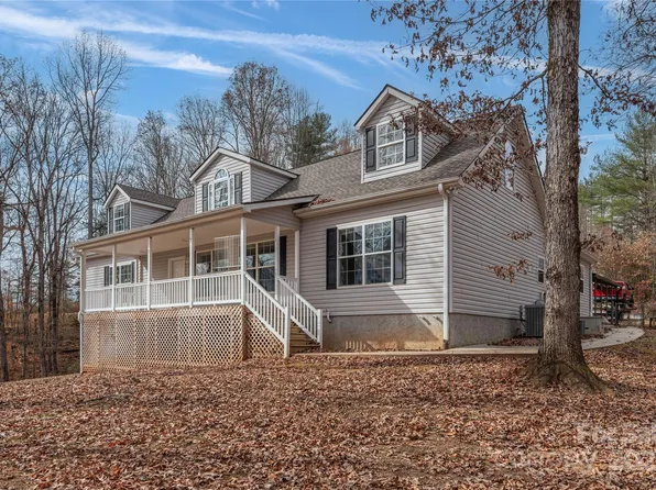 236 Pole Miller Ext, Brevard, NC 28712