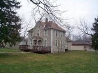 574 Herman St, Crete, IL 60417