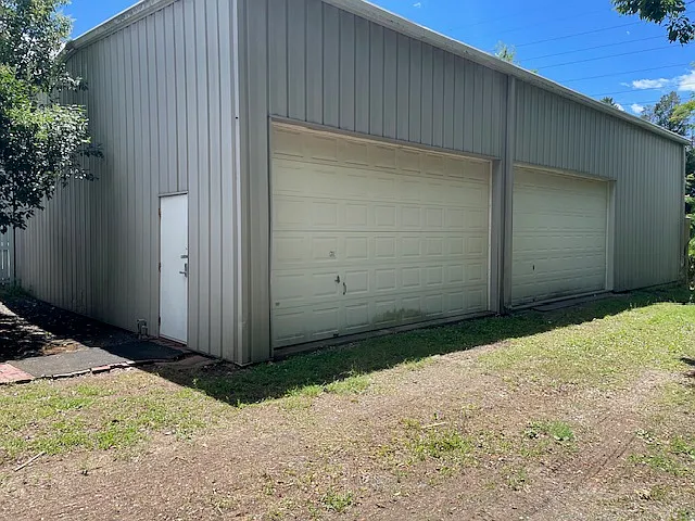 3900 Miriam Dr — Photo 19