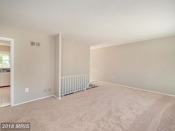 4th image of 14757 Delta Ct