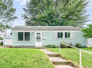 926 Golfview Ln, South Bend, IN 46614