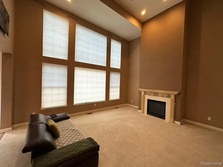 16491 Mulberry Way — Photo 18