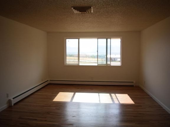 4th image of 5880 N 79th St