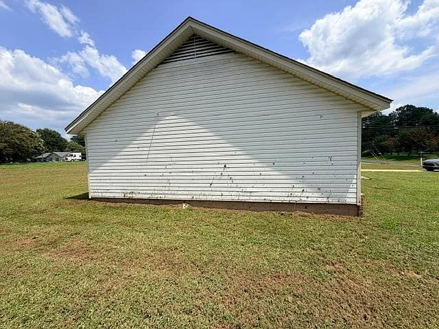 972 Faulkner Rd — Photo 3