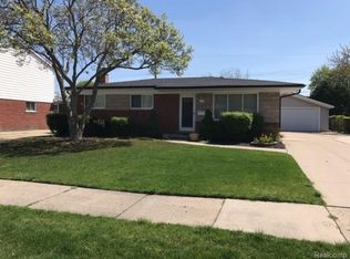 29628 Bradner Dr, Warren, MI