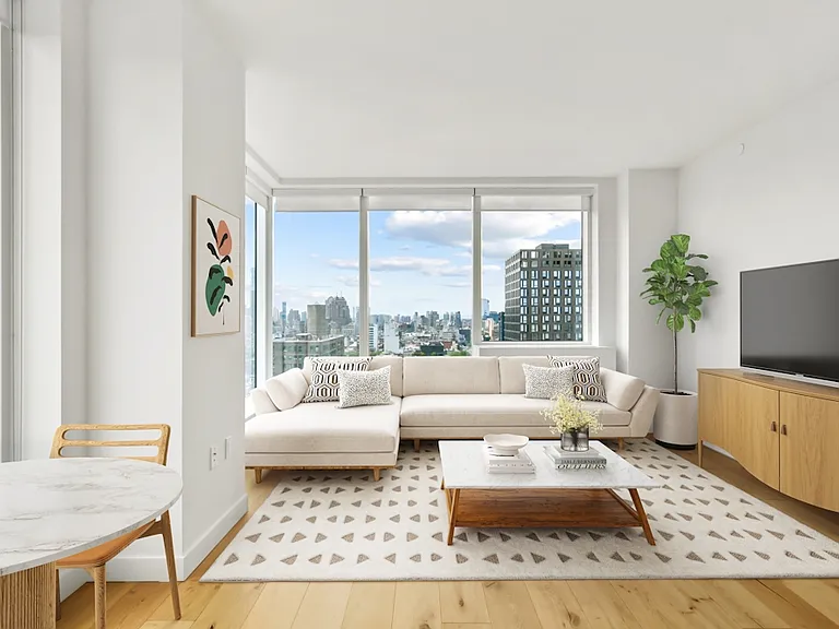 180 Broome St #708 — Photo 8