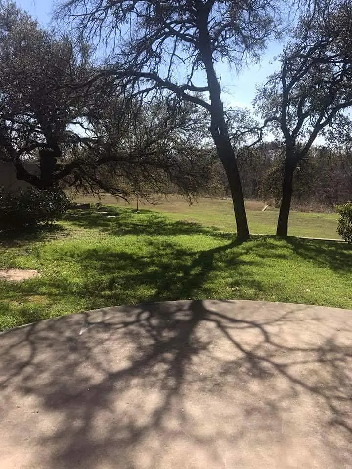 8601 Jacksboro Hwy — Photo 2