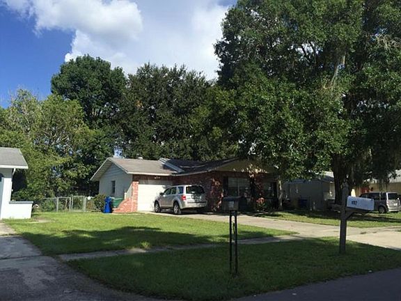 2nd image of 807 Foxboro Ln SW