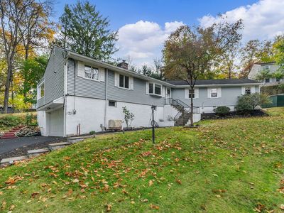 85 Grandview Dr, Mount Kisco, NY, 10549