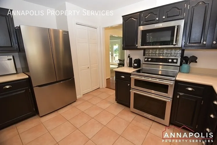 2606 Lecompte Ln — Photo 4