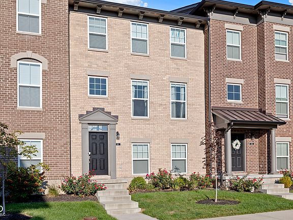 2nd image of 361 Fairfax Way