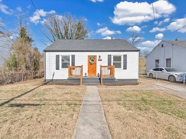 1511 Hanover Ave NW, Roanoke, VA 24017