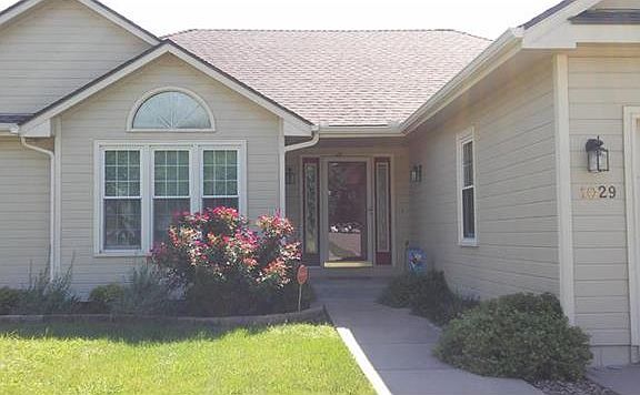 2nd image of 1029 SE Cape Dr