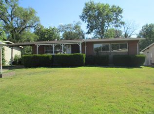 10304 Varnum Dr, Saint Louis, MO