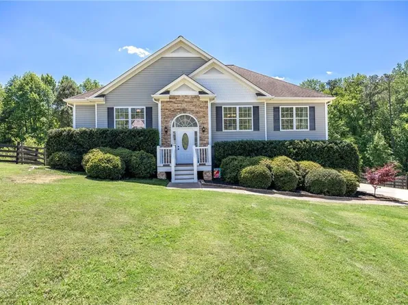 227 Dunleith Dr, Dallas, GA 30132