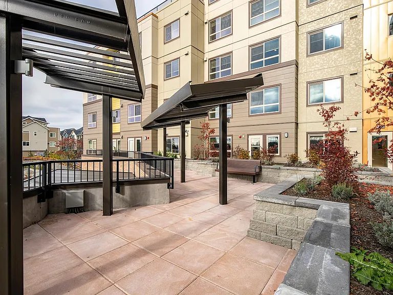 Crossroads Senior Living Apartments — Photo 7