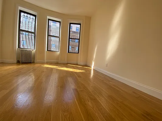 Rented by Corcoran | media 26