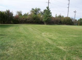 1734 Bobcat Dr NW, Cedar Rapids, IA 52405