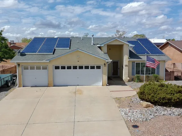 701 Chaps Rd SE, Rio Rancho, NM 87124