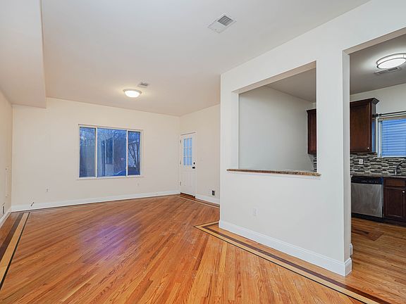 4th image of 1332 Rockland Ave #2