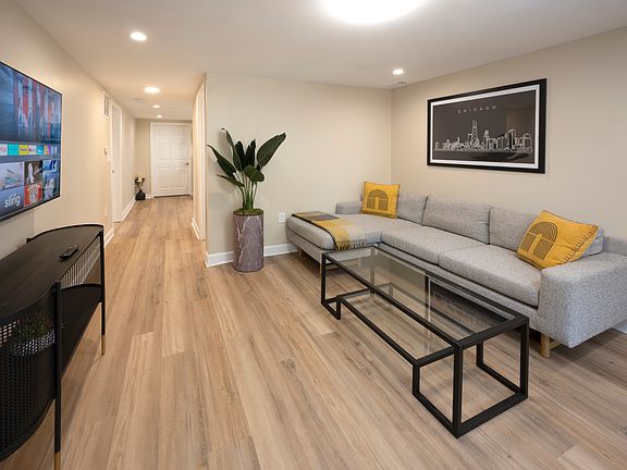 2nd image of 3261 N Central Park Ave #1