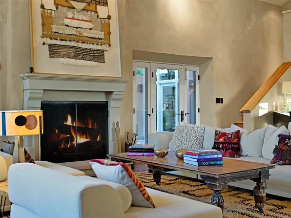 40 Silver Saddle, Lamy, NM 87540