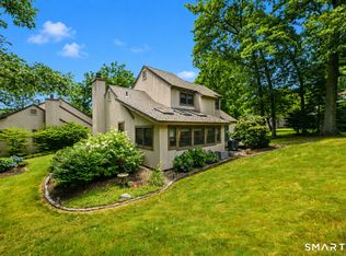 Farmington Woods, Avon, CT 06001