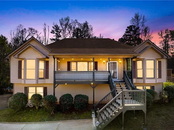 424 Legacy Park Ln, Powder Springs, GA 30127