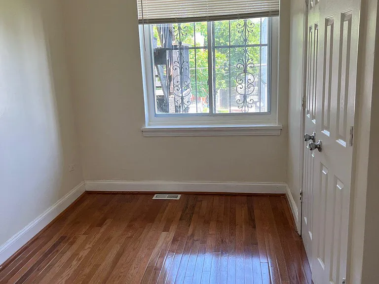 59 Galveston Pl SW #3 — Photo 8