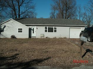 517 Ardmore Dr, Belleville, IL
