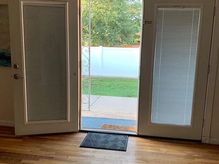 805 W Christopher Dr — Photo 41