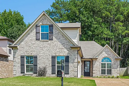 5798 Bedford Loop W Photo 1
