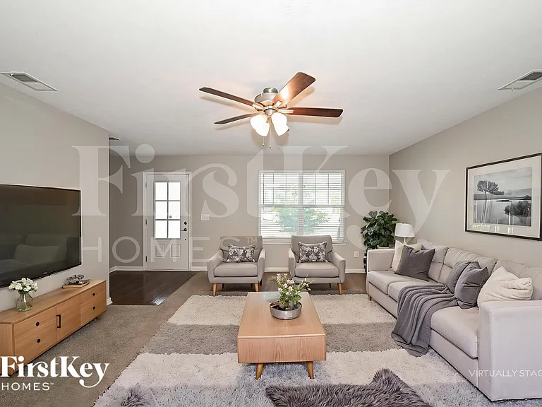 126 Kash Ct — Photo 3