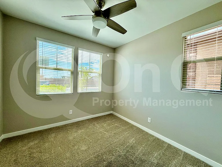 4321 N 94th Dr — Photo 16