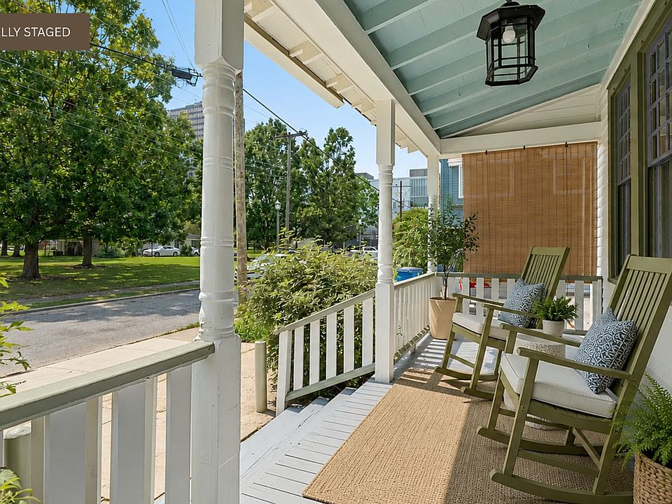 1st image of 519 University Walk