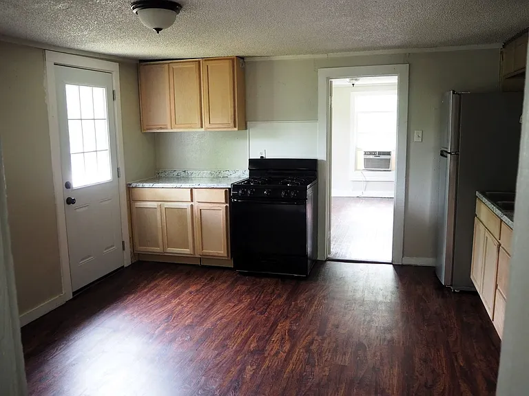 1225 Norman St — Photo 6