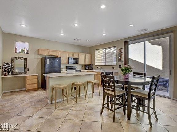 4th image of 6749 Windingwood St