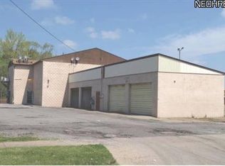 1958 Palmyra Rd SW, Warren, OH 44485