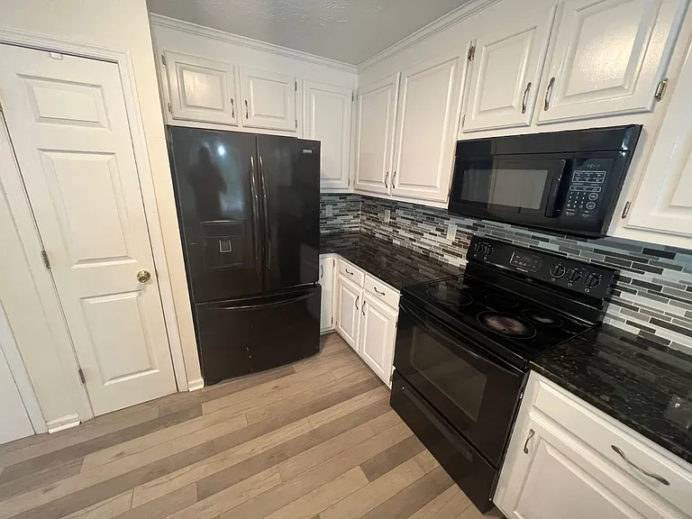 5359 Palmer Ln — Photo 54