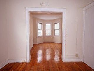 3rd image of 437 Westervelt Ave