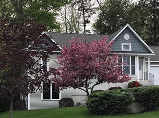 45 Hunts Dr, Windham, ME 04062