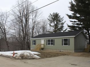 41 Flanders St, Auburn, ME 04210