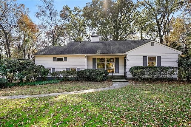 1st image of 34 Birchwood Ln