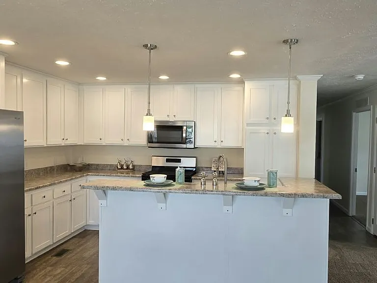 52520 Chestnut Ct #161 — Photo 4