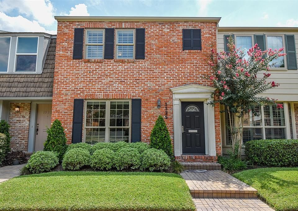 1st image of 1325 Fountain View Dr #133