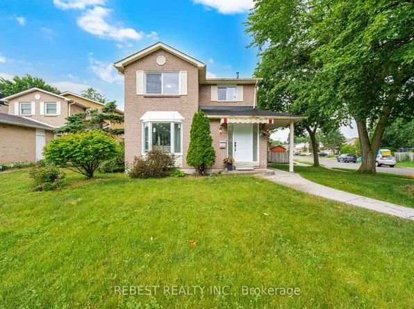 3120 McCarron Cres, Mississauga, ON L5N 3H5