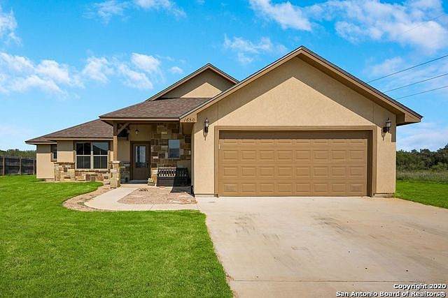 1st image of 1650 Vista View Dr