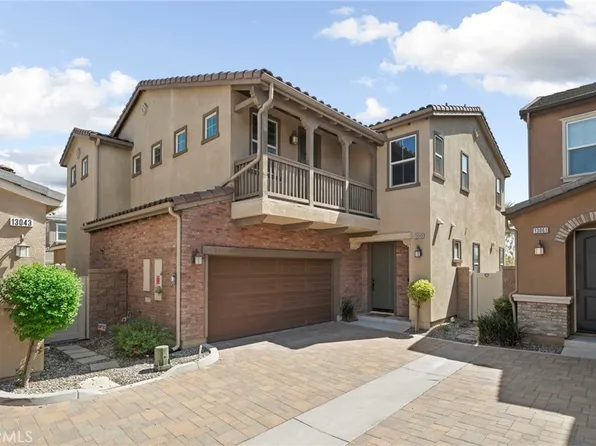 13049 Goldenrod Dr, Corona, CA 92880